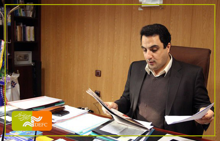 در تولید مستند و فیلم داستانی به بازارهای جهانی فکر نمی‌کنیم