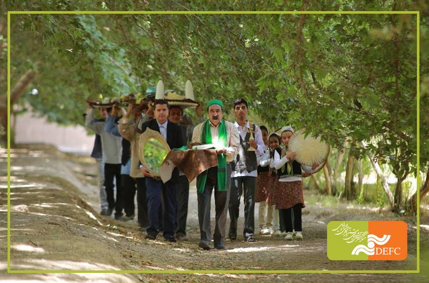 مستندی از جنس شعر/ یادداشت مسعود سفلایی درباره «ایساتیس»