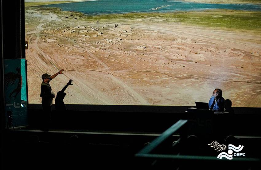 یادداشت روزنامه «ایران» درباره رویداد «پرتاب»/ چراغ‌های روشن