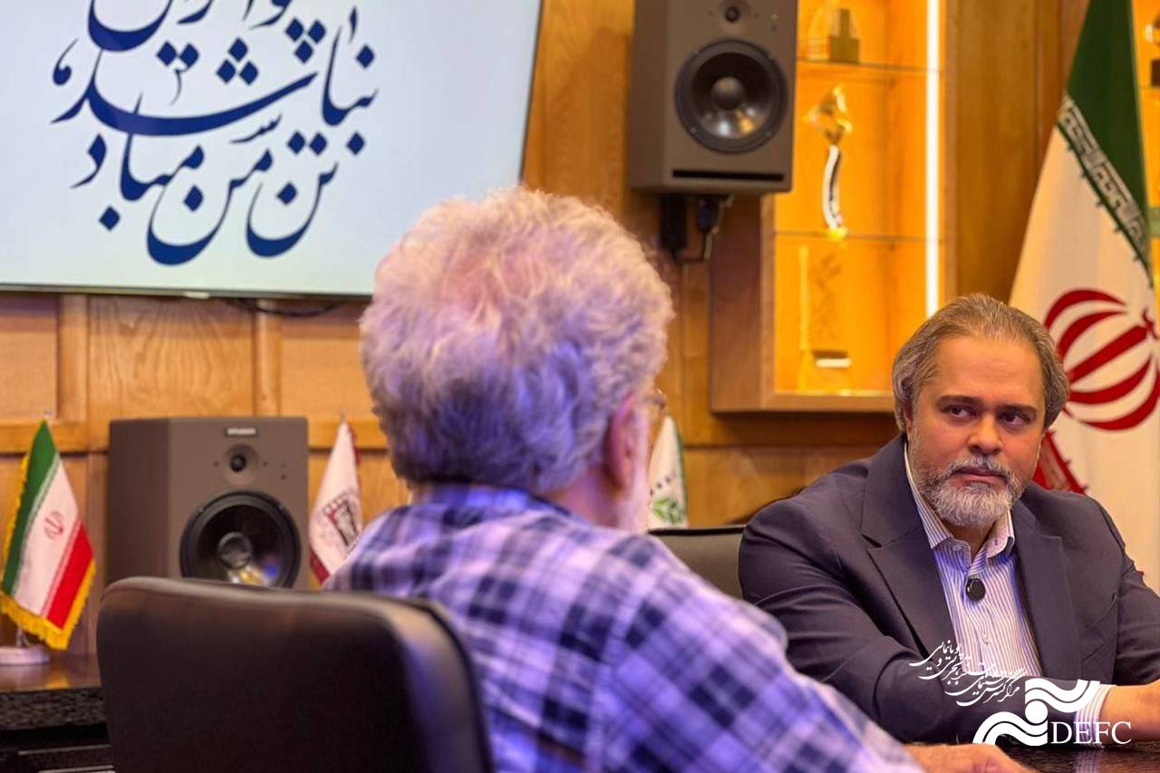 هر کسی که برای ایران فیلم بسازد در‌ها به رویش باز است