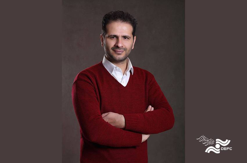 مدیران با عینک سیاسی به عکاسی مستند نگاه می‌کنند