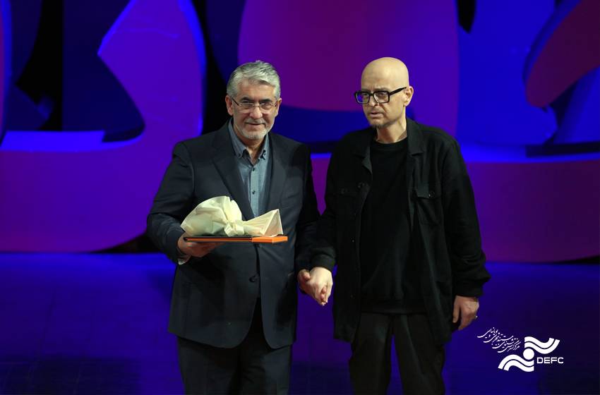 مانند پرنده‌ای کوچک ناگهان پر کشید/ یادداشت محمد عبدی درباره احسان صدیقی