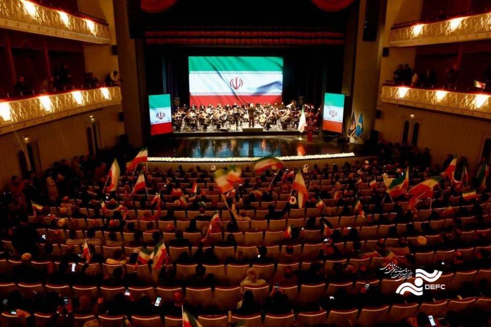 یادبود رهبر شهید با شعر و هنر/ خاطرات اهالی ادبیات و هنر از رهبر شهید انقلاب