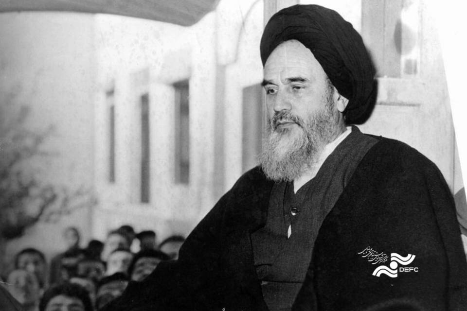 زندگی عاشقانه با سیاستمدار انقلابی/ «بانو قدس ایران» و بازخوانی خاطرات 